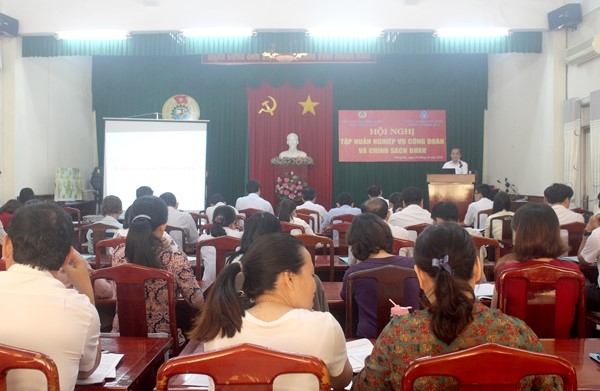 Một số đề xuất nâng cao chất lượng công tác đào tạo, bồi dưỡng đội ngũ cán bộ công đoàn Nâng cao chất lượng công tác đào tạo, bồi dưỡng đội ngũ cán bộ công đoàn