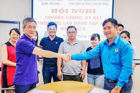 Lao động nữ làm việc tại các khu công nghiệp, khu chế xuất và vai trò của công đoàn Lao động nữ làm việc tại các khu công nghiệp, khu chế xuất và vai trò của công đoàn