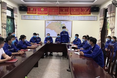 Thực tiễn về đối thoại xã hội trong quan hệ lao động Thực tiễn về đối thoại xã hội trong quan hệ lao động