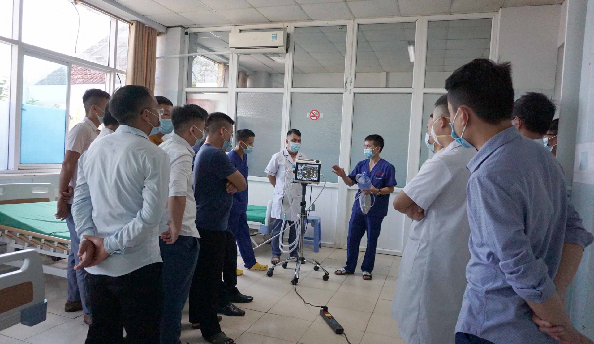 Covid-19 là một bệnh nghề nghiệp - Quan điểm và đề xuất