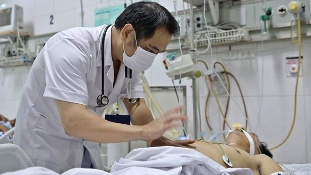 Covid-19 là một bệnh nghề nghiệp - Quan điểm và đề xuất