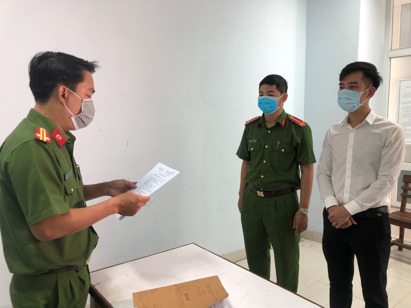 Bàn về tội phạm quy định về an toàn lao động, an toàn ở nơi đông người Bàn về tội phạm quy định về an toàn lao động, an toàn ở nơi đông người