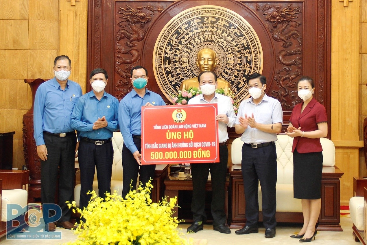 Trách nhiệm, tích cực, tận tâm vượt qua thử thách Trách nhiệm, tích cực, tận tâm vượt qua thử thách