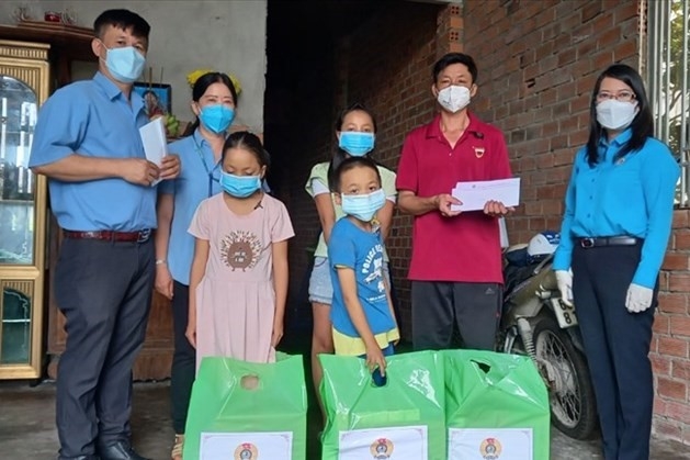 Trách nhiệm, tích cực, tận tâm vượt qua thử thách Trách nhiệm, tích cực, tận tâm vượt qua thử thách