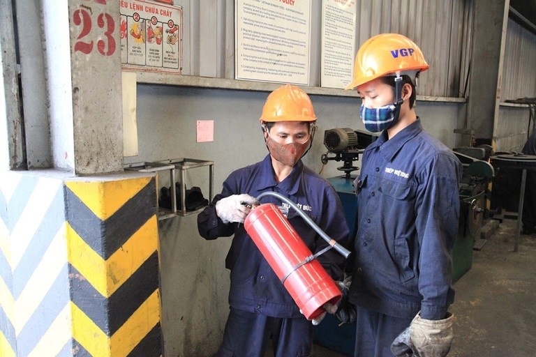 Bảo đảm an toàn phòng chống cháy, nổ để khôi phục sản xuất