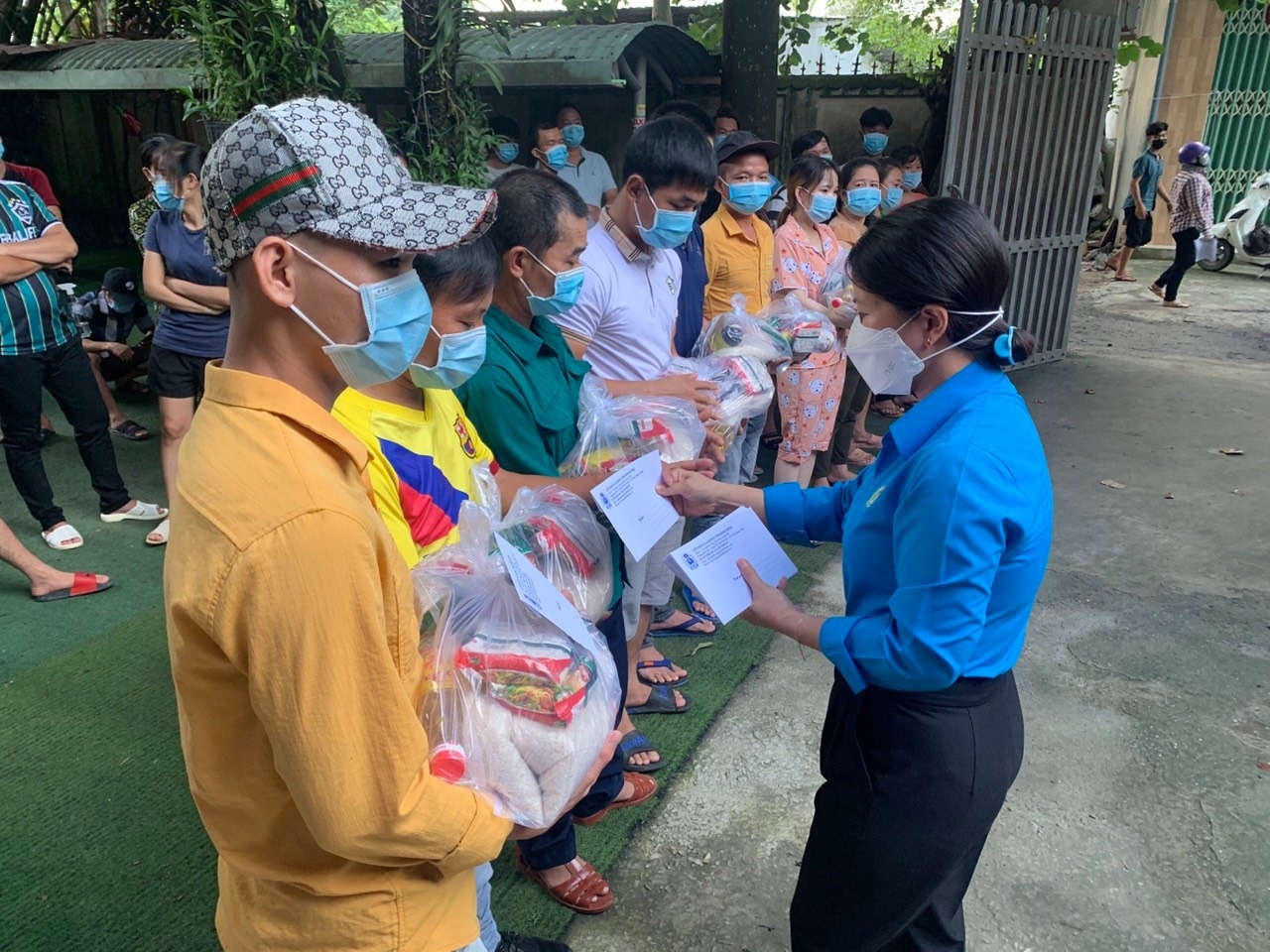 Để thi đua không chỉ có Để thi đua không chỉ có