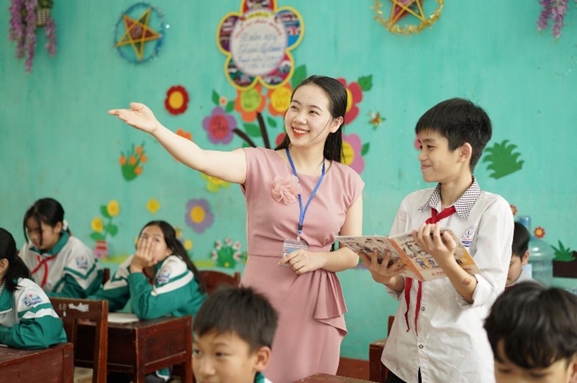 Cán bộ, giáo viên đồng lòng thực hiện nhiệm vụ