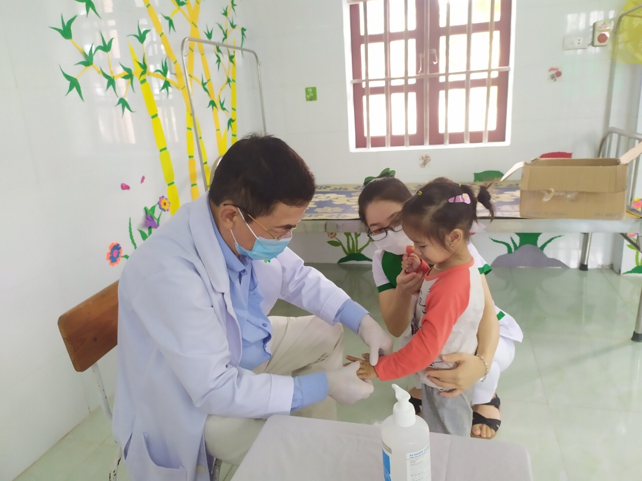 Quỹ Bảo trợ trẻ em tỉnh Nghệ An trăn trở vận động các nguồn lực để giúp đỡ trẻ em Quỹ Bảo trợ trẻ em tỉnh Nghệ An trăn trở vận động các nguồn lực để giúp đỡ trẻ em