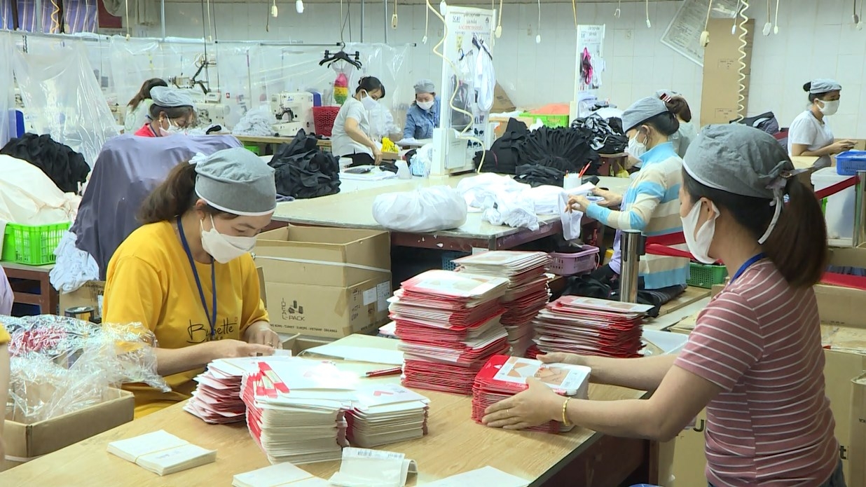 Lâm Đồng: Chính quyền, công đoàn đồng hành với doanh nghiệp tuyển dụng lao động