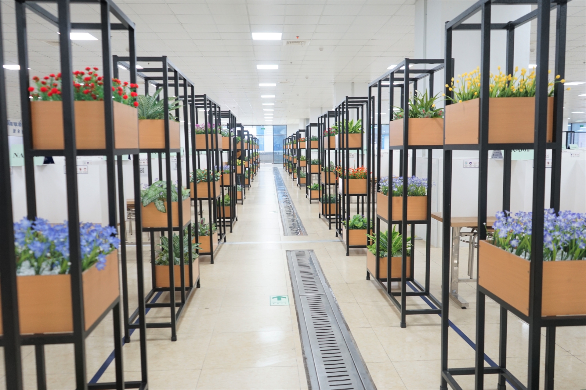 Hình ảnh công ty đẹp nhất Nghệ An Công ty TNHH Luxshare ICT (Nghệ An): Nơi làm việc, sinh sống được CNLĐ yêu thích