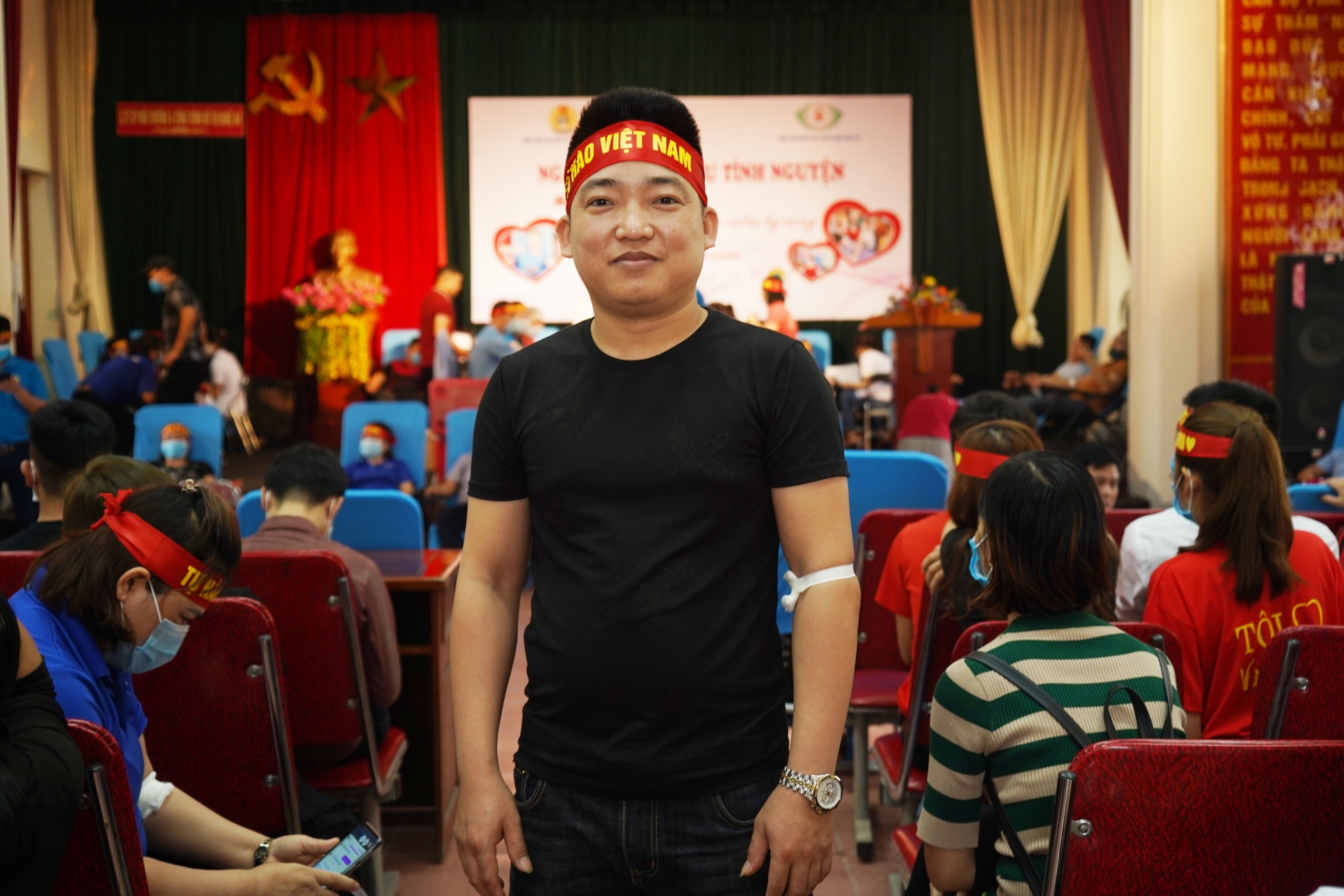 Hơn 500 công nhân Khu kinh tế Đông Nam Nghệ An tham gia hiến máu tình nguyện