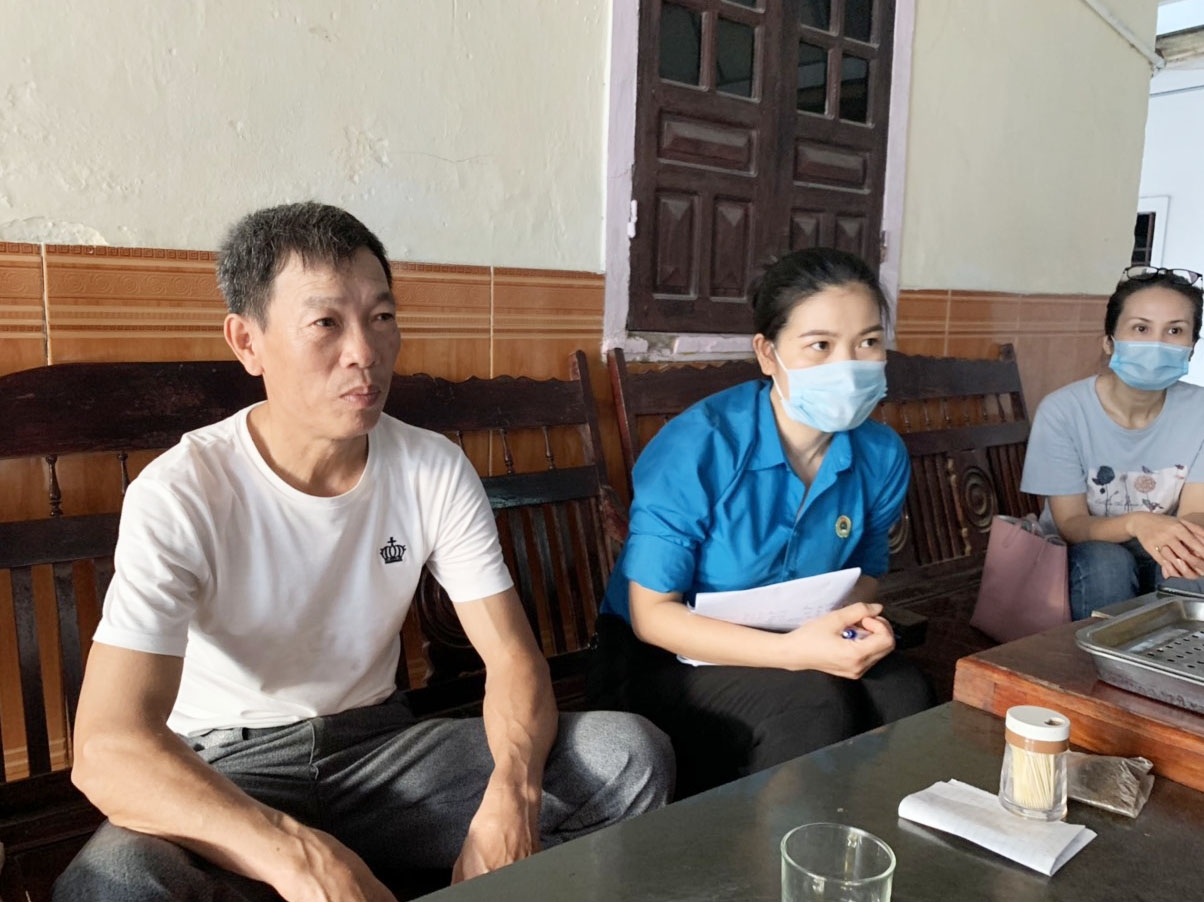 Không tăng ca nên thu nhập giảm Không tăng ca nên thu nhập giảm