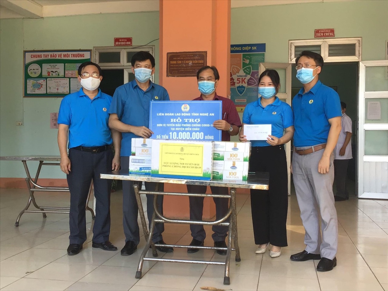 Các cấp công đoàn huyện Diễn Châu hỗ trợ 1,2 tỷ đồng cho công tác phòng chống dịch bệnh