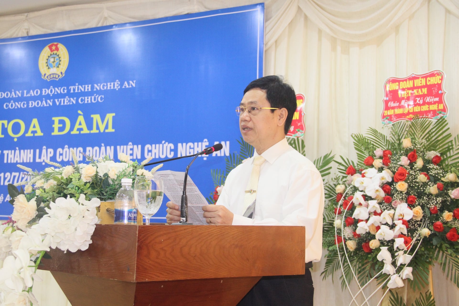 Tọa đàm kỷ niệm 20 năm ngày thành lập toa dam ky niem 20 nam ngay thanh lap