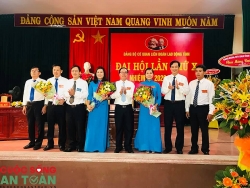 Phát huy truyền thống đoàn kết và quyết tâm đổi mới