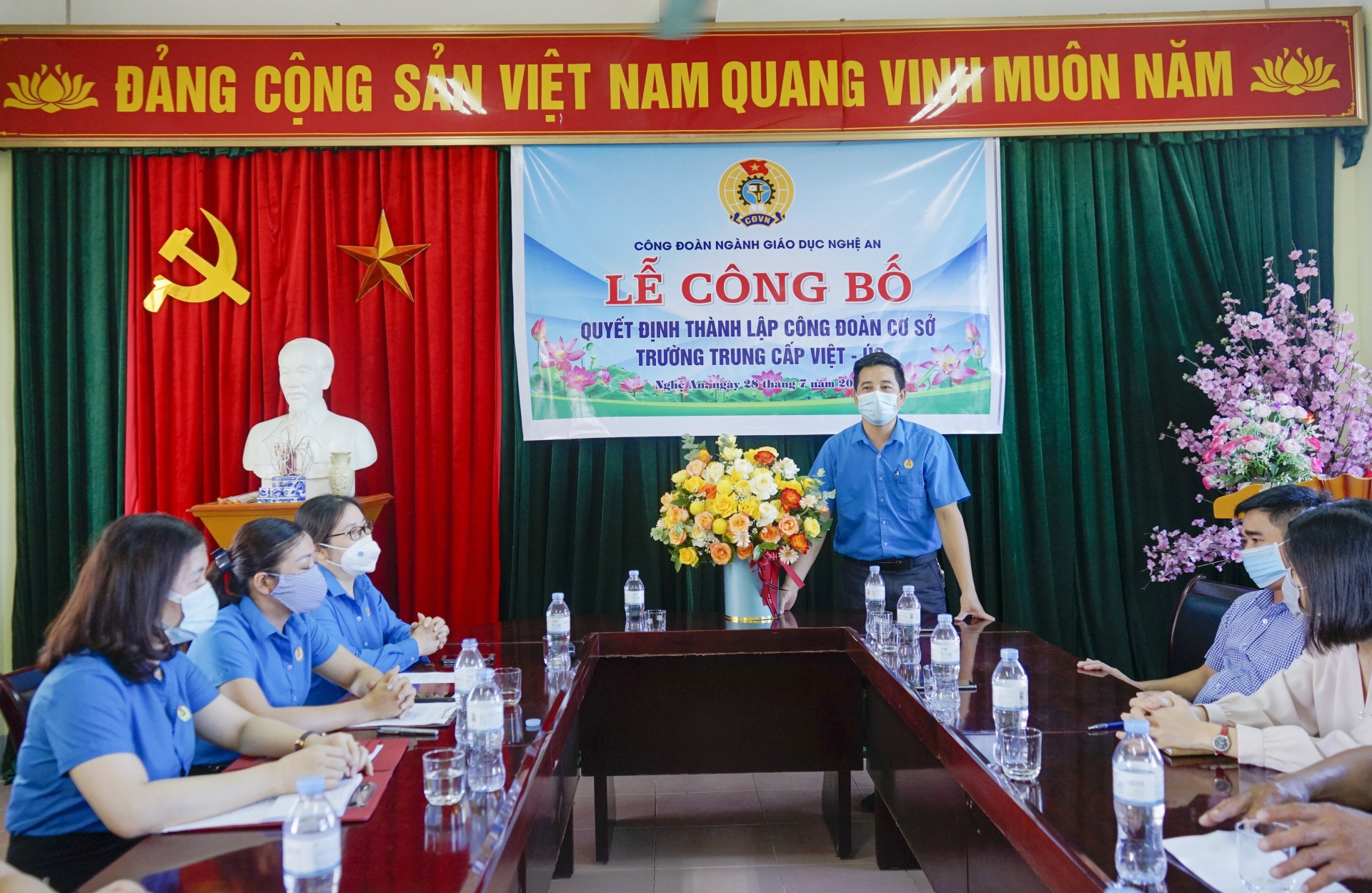 Công đoàn ngành Giáo dục Nghệ An thành lập CĐCS Trường Trung cấp Việt - Úc