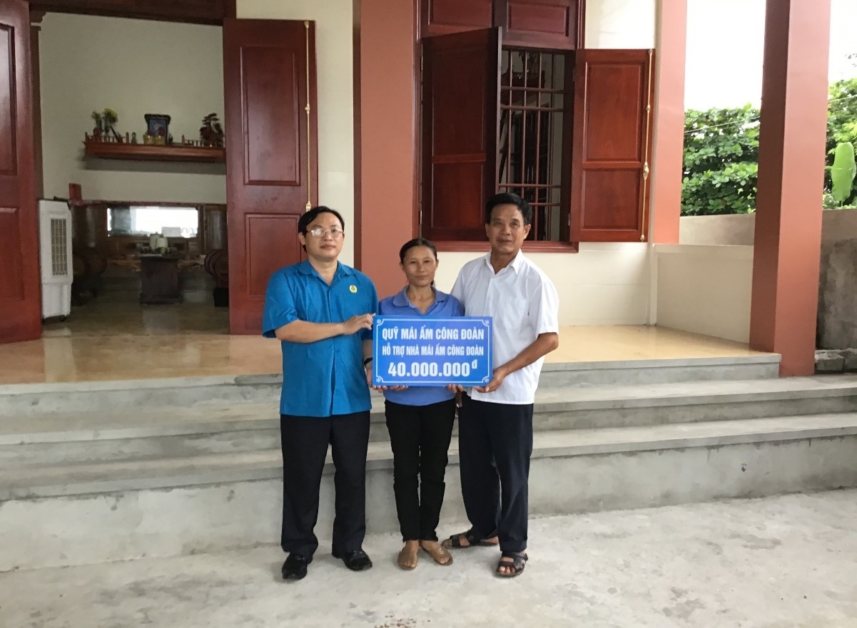 Nghệ An: 13 năm thực hiện chương trinh Mái ấm Công đoàn để lại nhiều dấu ấn tốt đẹp Nghệ An: 13 năm thực hiện chương trình Mái ấm Công đoàn để lại nhiều dấu ấn tốt đẹp