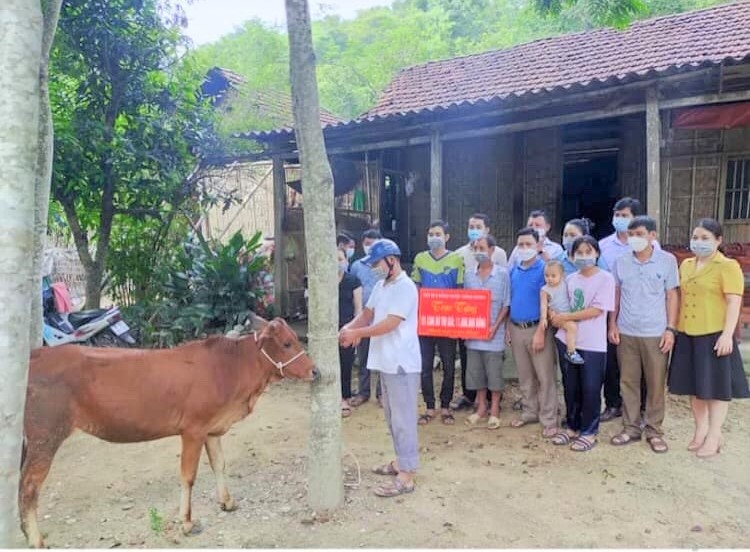 Câu chuyện về Đội xe “Phản ứng nhanh phòng chống Covid-19” làm ấm lòng người kết nối Câu chuyện về