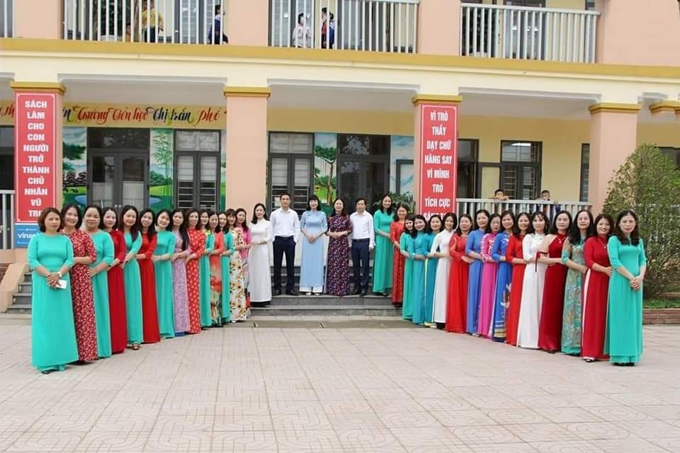 Cảm ơn mái ấm Công đoàn Trường Tiểu học Phố Châu