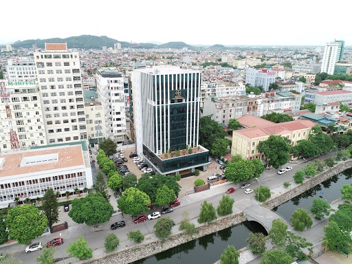 Công ty Điện lực Thanh Hóa ra sức hoàn thành kế hoạch SXKD giai đoạn 2015-2020 Công ty Điện lực Thanh Hóa ra sức hoàn thành kế hoạch SXKD giai đoạn 2015-2020