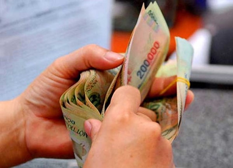 Những quy định mới về tiền thưởng và tạm ứng tiền lương