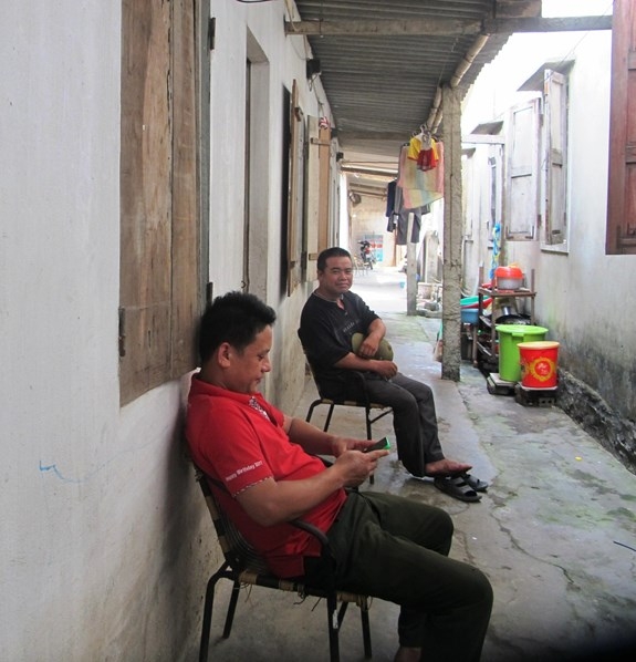 Công nhân khó đảm bảo cuộc sống bằng tiền lương Công nhân khó đảm bảo cuộc sống bằng tiền lương