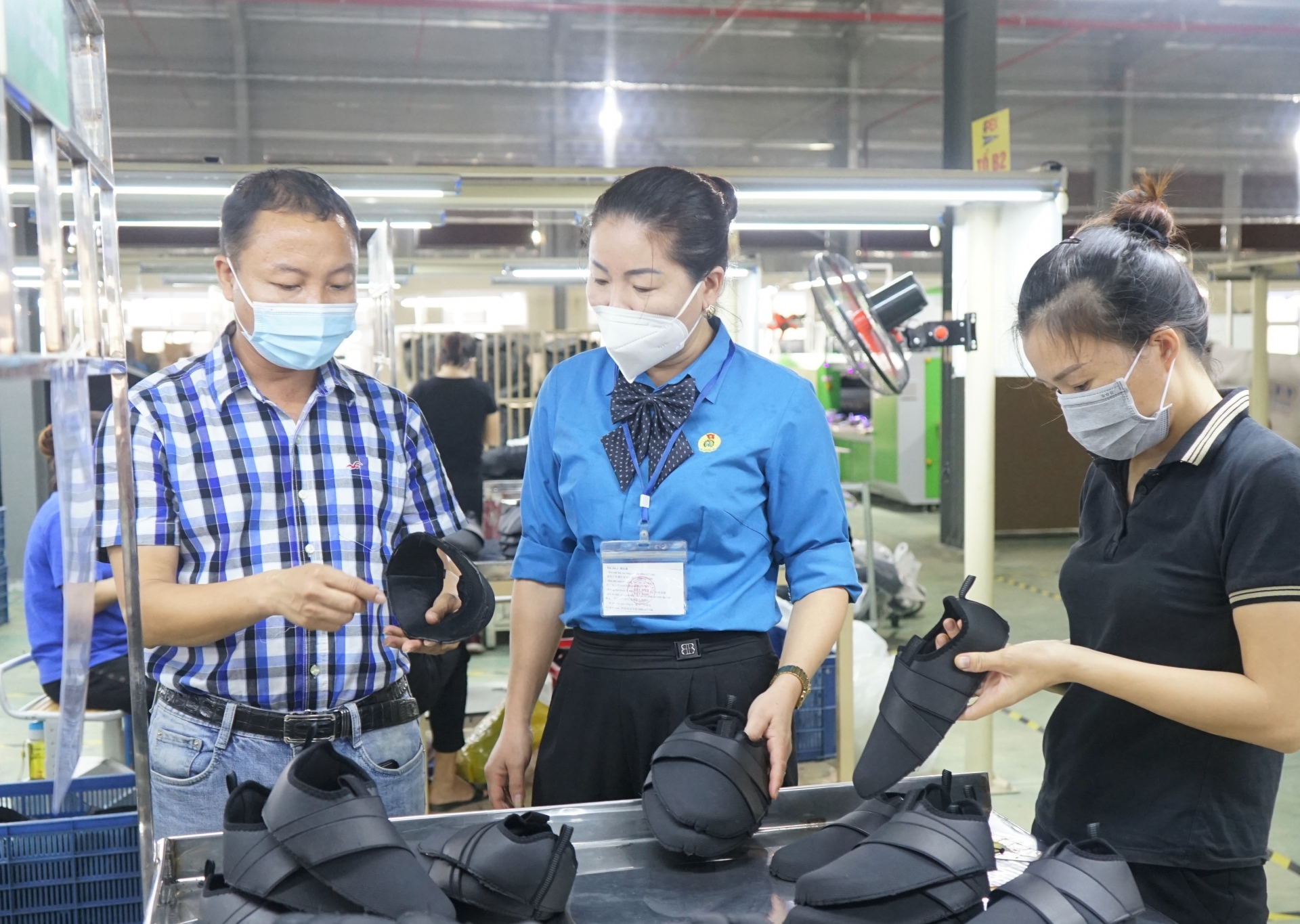 LĐLĐ tỉnh Nghệ An chúc mừng các doanh nghiệp nhân Ngày Doanh nhân Việt Nam