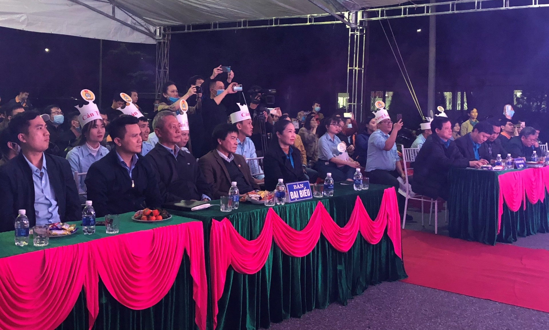 Sôi nổi chương trình truyền thông pháp luật cho CNLĐ Công ty Gang thép Hưng nghiệp Formosa Hà Tĩnh Sôi nổi chương trình truyền thông pháp luật cho CNLĐ Công ty Gang thép Hưng nghiệp Formosa Hà Tĩnh