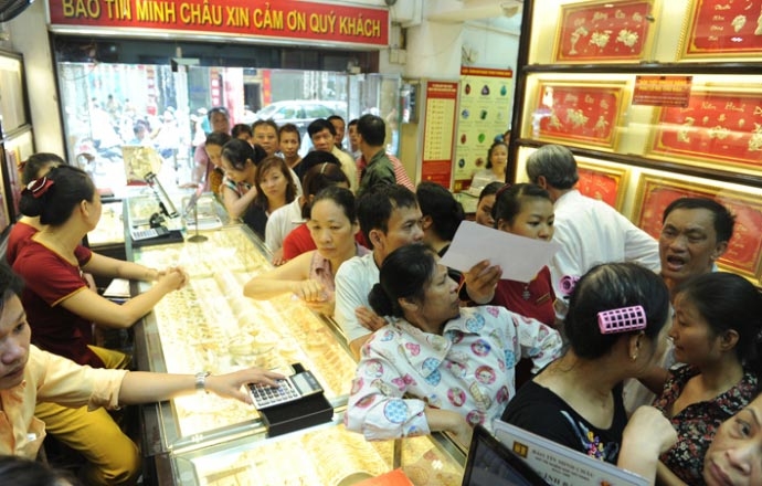 Giá vàng tiếp tục tăng cao lên gần 42 triệu đồng/lượng gia vang 78 tiep tuc tang leo len gan 42 trieu dongluong