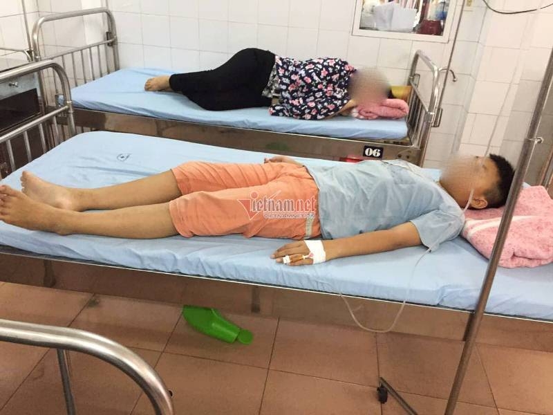 Thực hư vụ việc 4 trẻ nghi bị sốc ma túy sau khi uống chung chai sữa thuc hu vu viec 4 tre nghi bi soc ma tuy sau khi uong chung chai sua