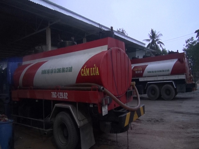 Phát hiện đường dây sản xuất, mua bán quy mô lớn dầu DO giả liên tỉnh phat hien duong day san xuat mua ban quy mo lon dau do gia lien tinh