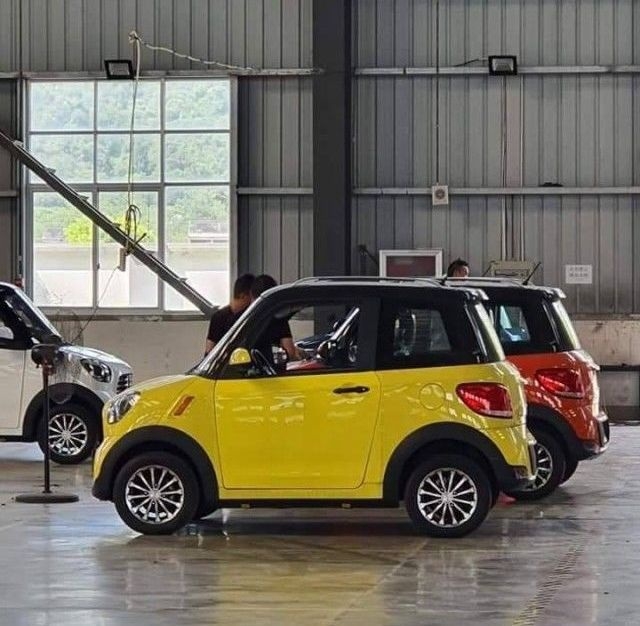 Ô tô điện mini 75 triệu đồng gây sốt cộng đồng mạng o to dien mini 75 trieu dong gay sot cong dong mang