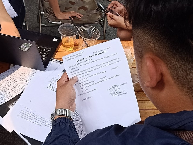 Chuỗi cửa hàng Món Huế bị tố nợ khủng rồi lặn biệt tăm? chuoi cua hang mon hue bi to no khung roi lan biet tam