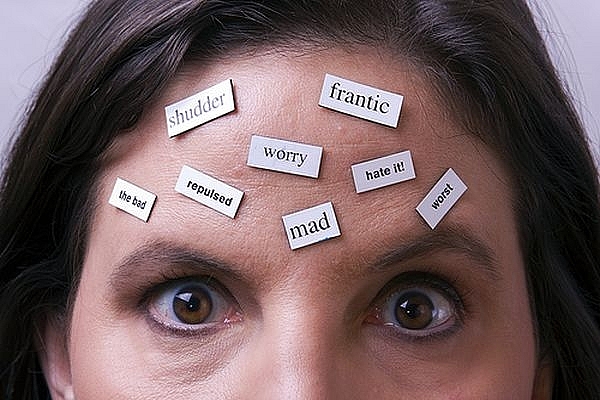 mach ban nhung bi kip giup tam trang hoi sinh khi cam thay stress met moi