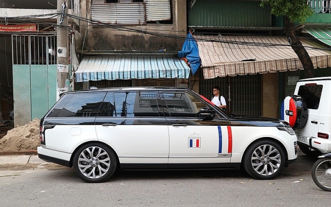 loat sieu xe trinh lang trong dam cuoi ai nu con gai dai gia minh nhua