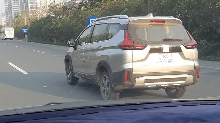 Bắt gặp Mitsubishi Xpander Cross chạy thử trên đường phố Việt Nam