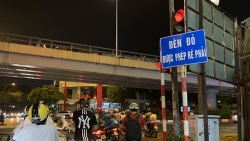 76 biển và đèn báo bị gỡ bỏ tại Hà Nội