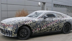 Rolls-Royce Spectre lần đầu lộ diện