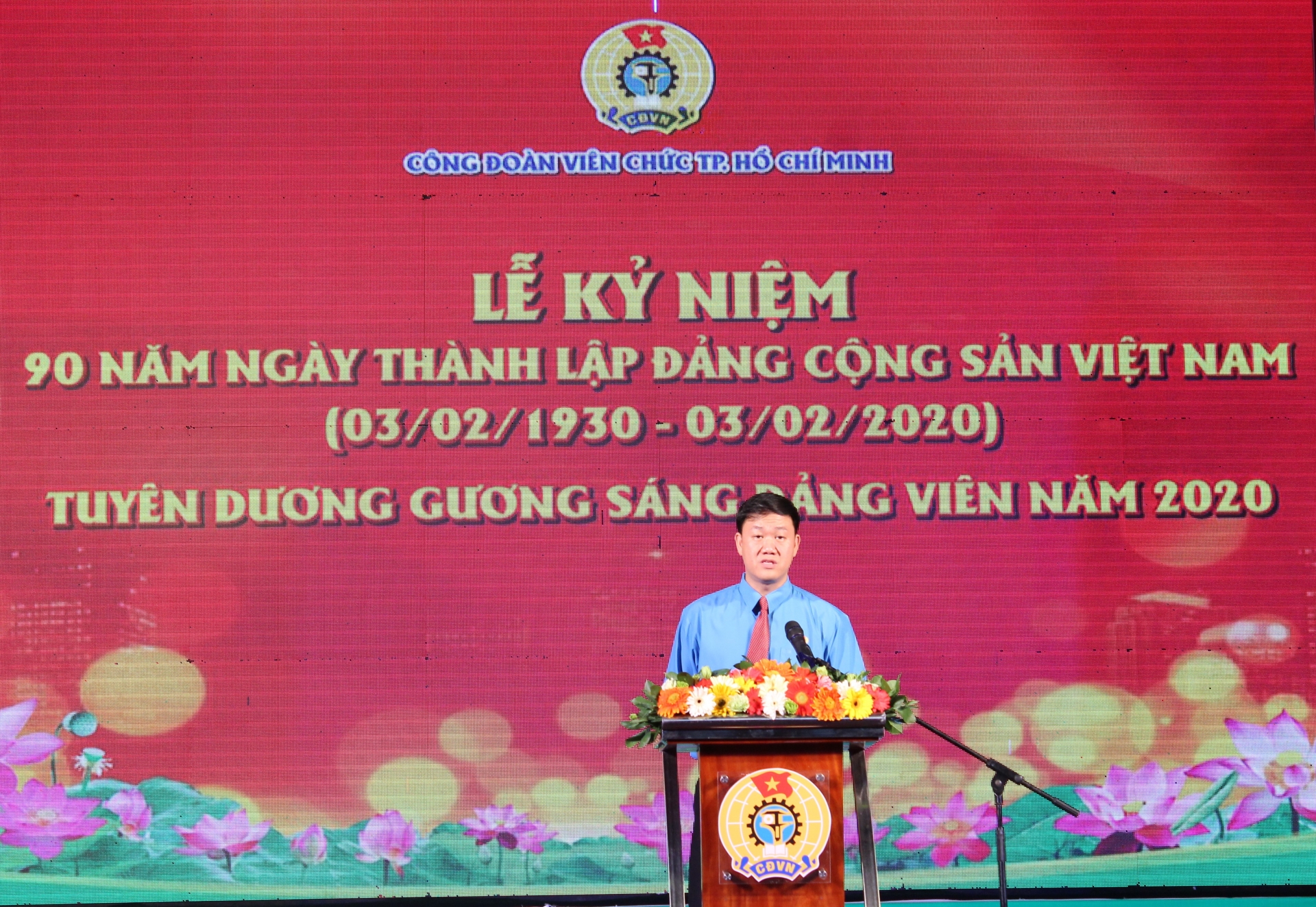 cong doan vien chuc tpho chi minh tuyen duong 90 guong sang dang vien nam 2020