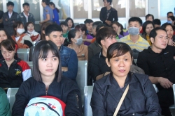 tet them du vi voi nhung chiec banh chung banh tet day yeu thuong