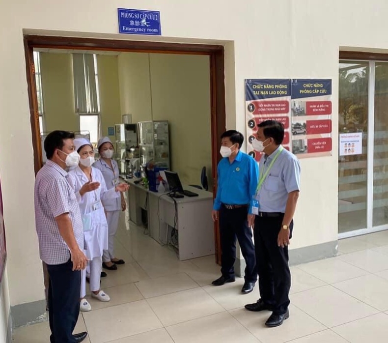 Long An thành lập Trạm Y tế lưu động đảm bảo an toàn cho công nhân lao động đón Tết Long An thành lập Trạm Y tế lưu động đảm bảo an toàn cho công nhân lao động đón Tết