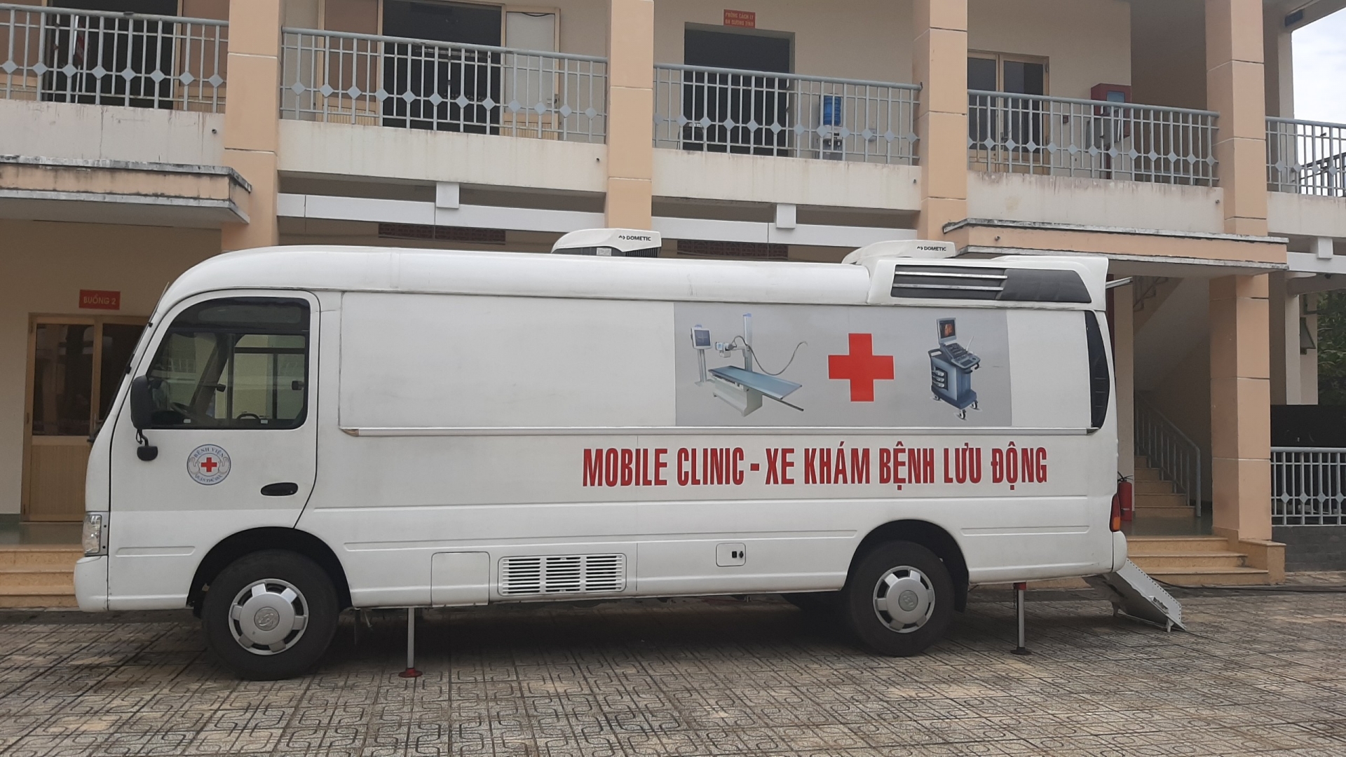 Bệnh viện dã chiến phòng dịch virus corona đầu tiên tại TP.HCM chính thức hoạt động benh vien da chien phong dich virus corona dau tien tai tphcm chinh thuc hoat dong