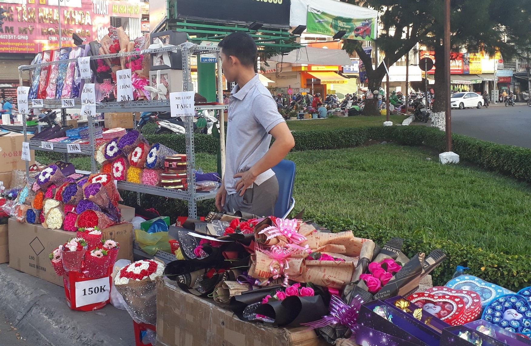 ngay le tinh yeu 142 voi cong nhan tai khu cong nghiep