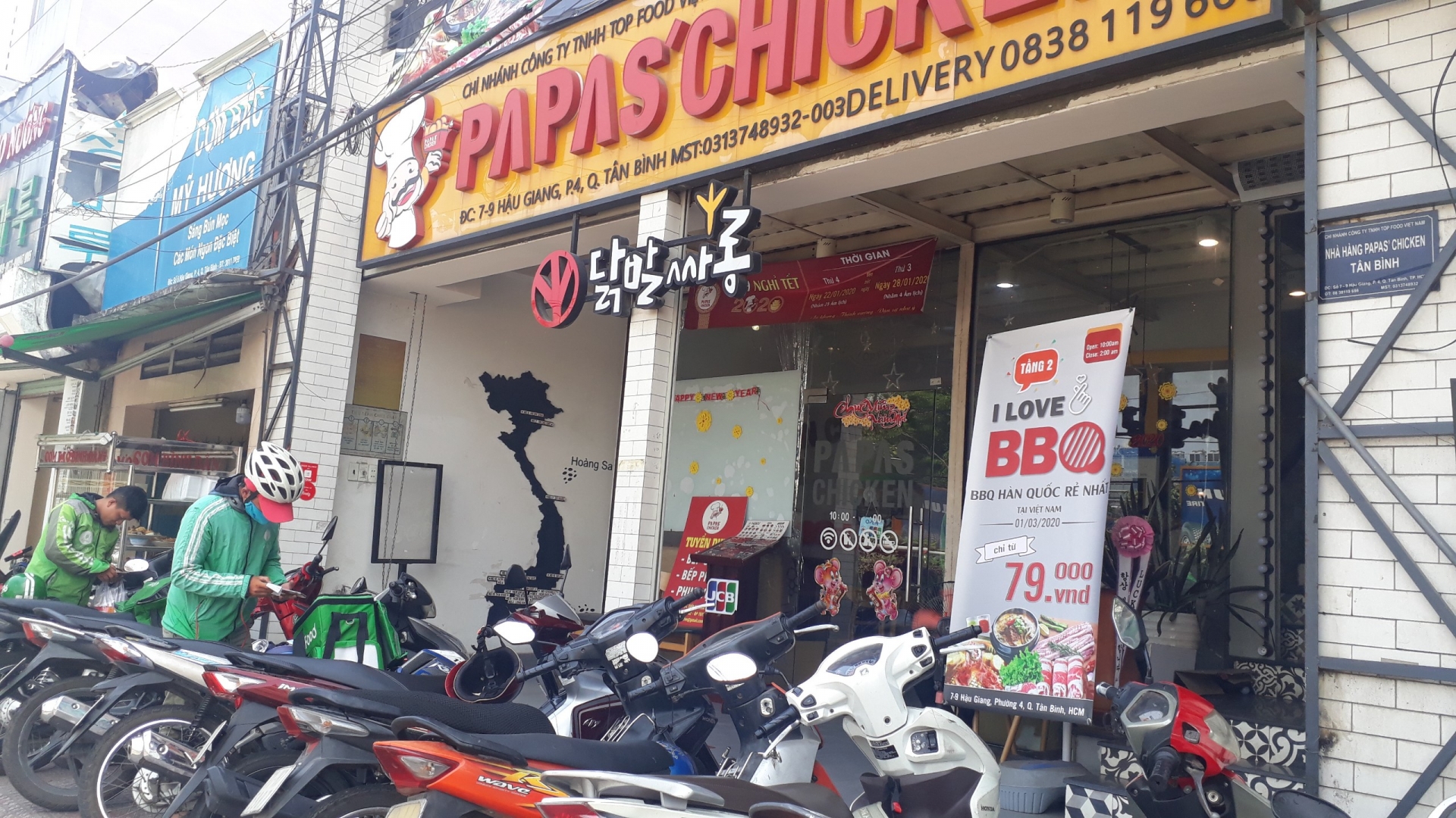 "Phố Hàn Quốc" ở TP.HCM không khí ảm đạm, vắng khách pho han quoc trong long tphcm khong khi am dam vang khach