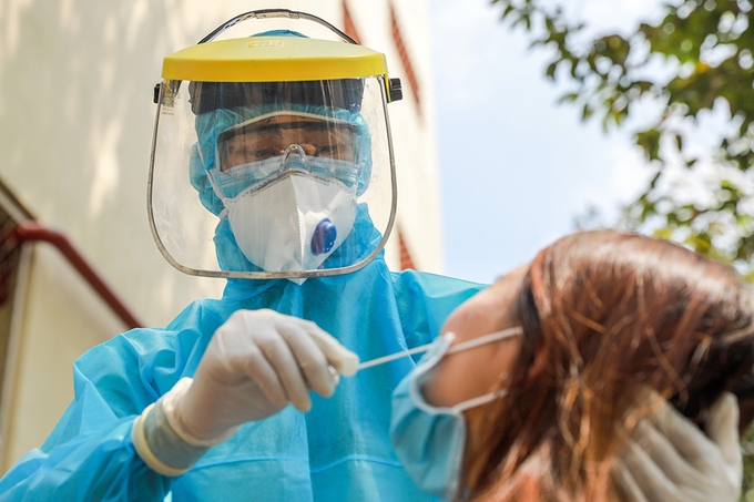 Cập nhật tình hình Covid -19 tại Hà Nội và TP HCM trong ngày mùng 1 Tết Cập nhật tình hình Covid -19 tại Hà Nội và TP HCM trong ngày mùng 1 Tết