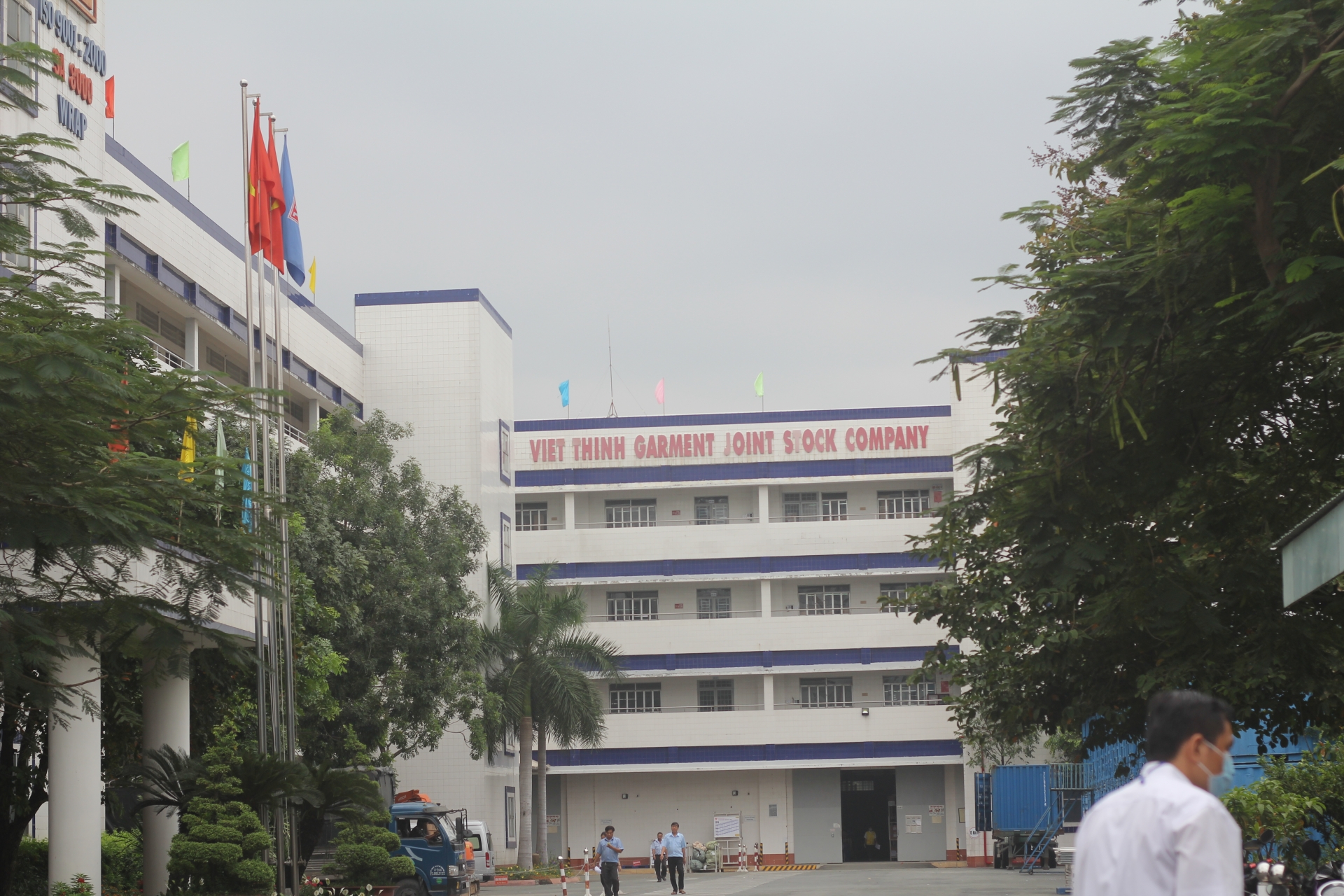 Doanh nghiệp ngành May luôn đảm bảo môi trường sống trong lành cho công nhân lao động