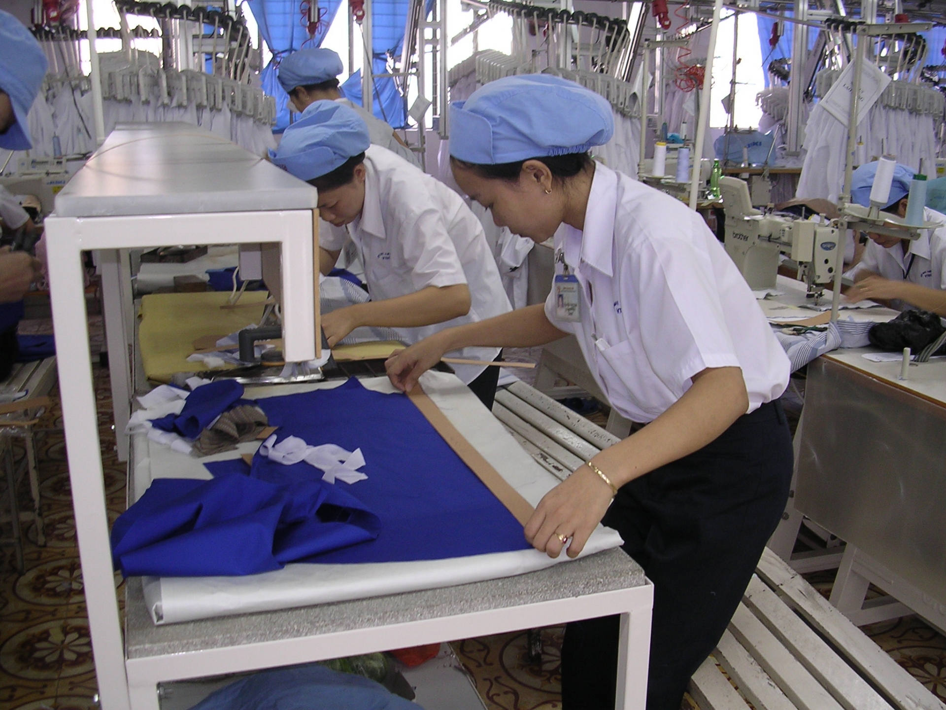 Những quyền lợi mà người lao động cần biết khi ký hợp đồng lao động Những quyền lợi mà người lao động cần biết khi ký hợp đồng lao động