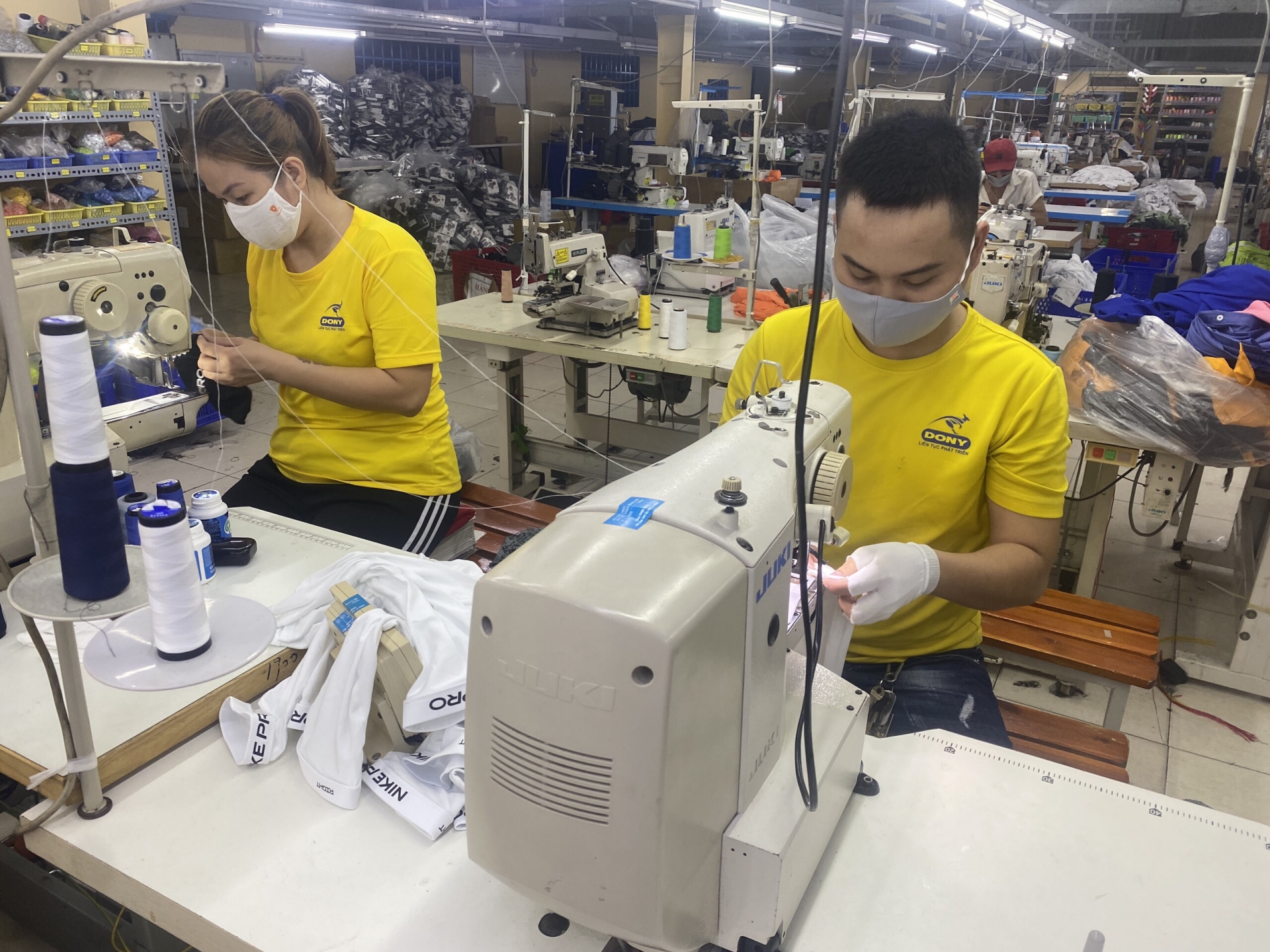 Người lao động gặp khó khi xin xác nhận từ chủ trọ để nhận hỗ trợ Người lao động gặp khó khi xin xác nhận từ chủ trọ để nhận hỗ trợ