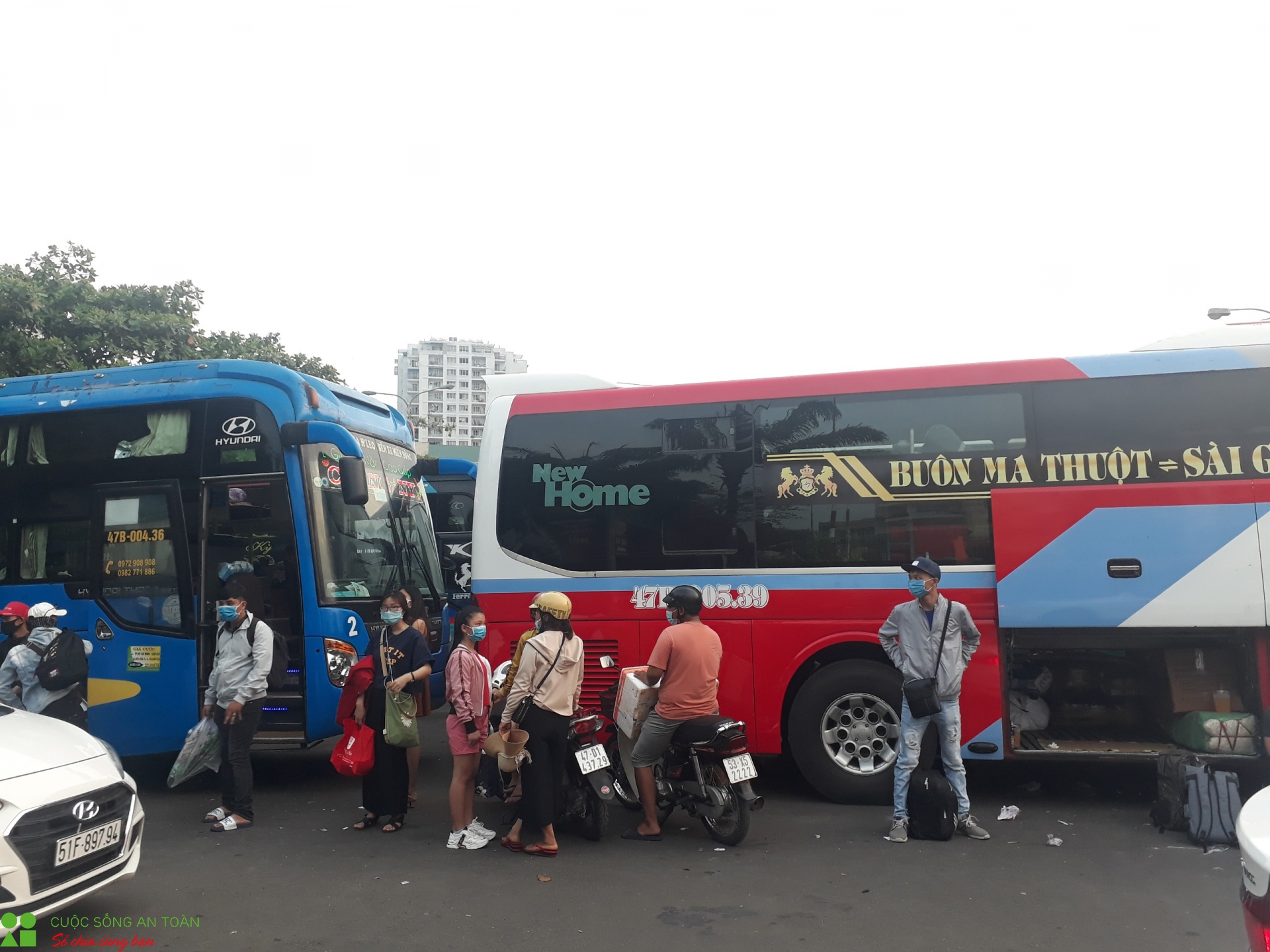 tap nap tai ben xe khach trong ky nghi le 304 lieu co an toan