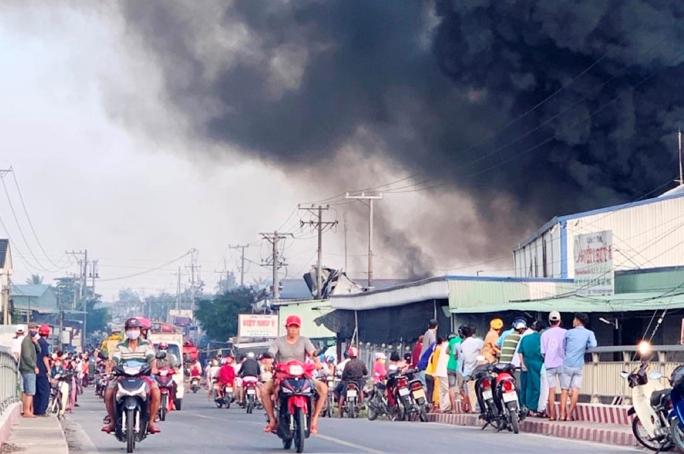Thiếu kiến thức an toàn, công nhân đốt xưởng gây thiệt hại nhiều tỷ đồng
